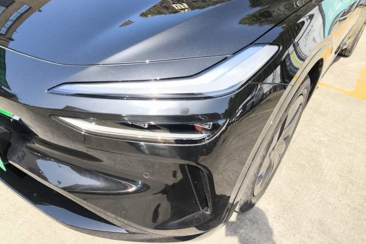 Used ONVO L60 2024 60 kWh Rear-Drive Version