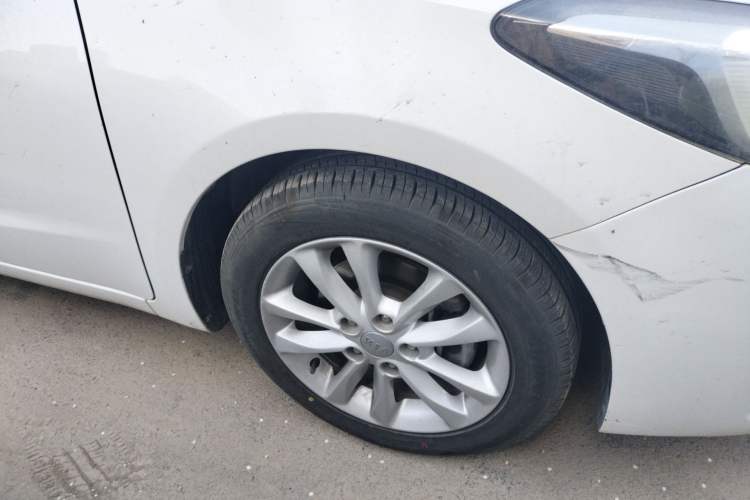 Used Kia K3 2016 1.6L Automatic GLS
