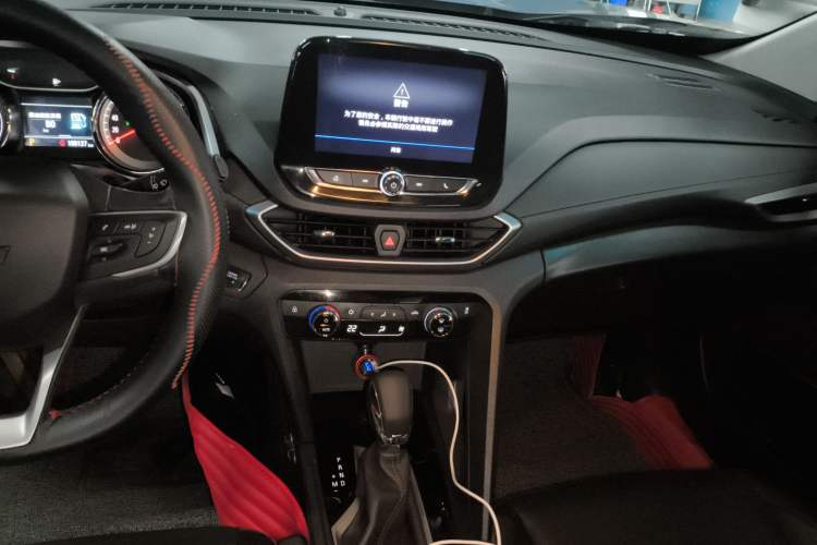 Used Chevrolet Orlando 2019 Redline 530T Automatic Enjoyment Version (5+2 Seating) China VI Audio And AC Panel