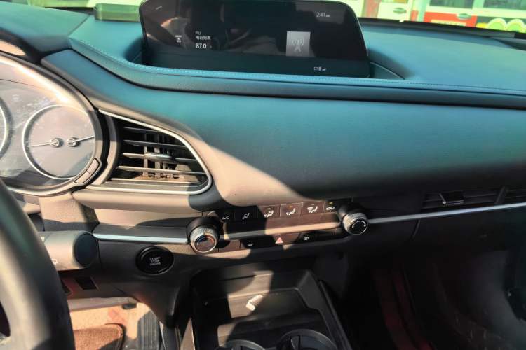 Used Mazda CX-30 2021 2.0L Automatic Zhiyue Trim
