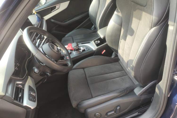 Used Audi A4 2020 Avant Futurist 40 TFSI Luxury Dynamic Model