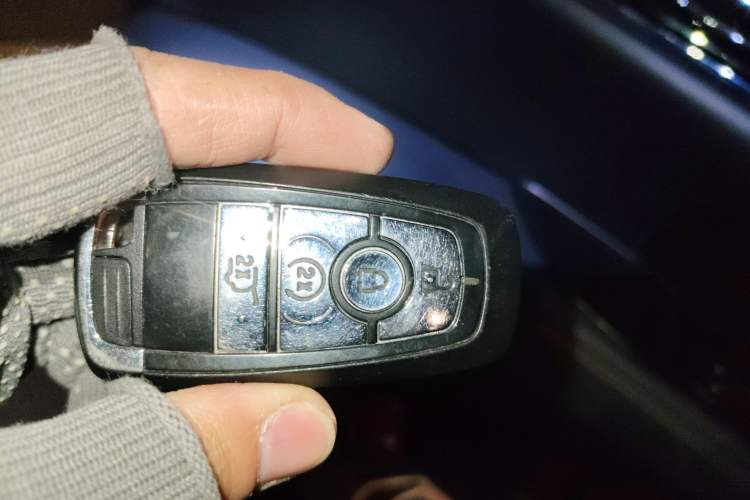 Used Lincoln Nautilus 2021 2.0T Four-Wheel Drive Luxury Edition Vehicle Key