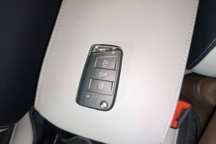 Used Volkswagen Tharu 2025 New Sharp 300TSI Ambitious Edition Vehicle Key