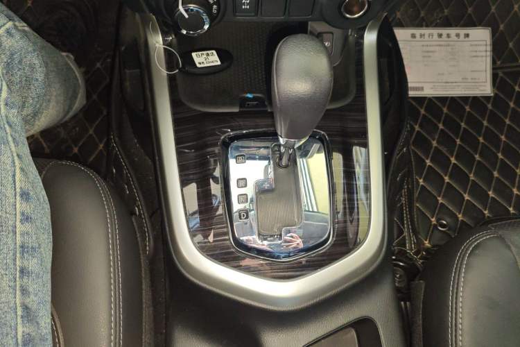 Used Nissan Terra 2020 2.5L XV 4WD Automatic Four-Wheel Drive Flagship Edition