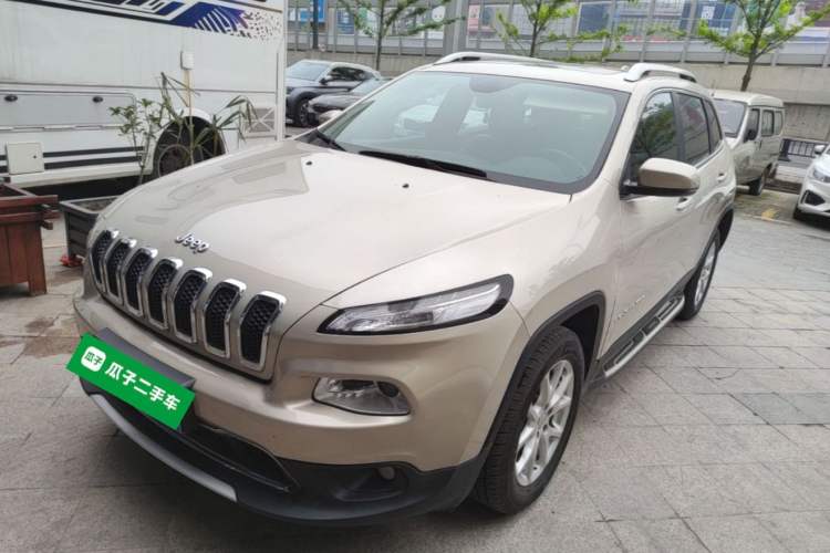 Used Jeep Cherokee 2017 2.4L Leading Edition