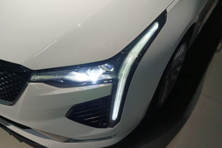 Used Cadillac CT4 2021 28T Fashion Edition