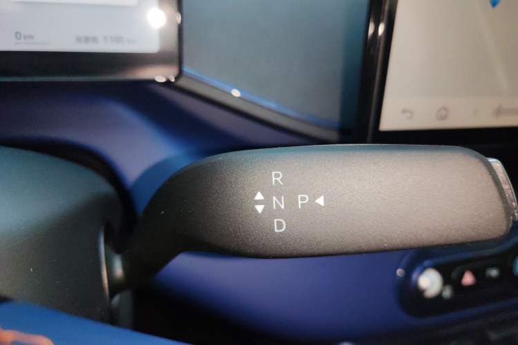 Used BYD Seagull 2025 Smart Drive Version 305 km Freedom Edition Gear Lever