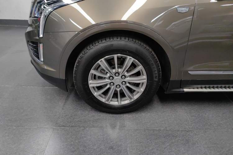 Used Cadillac XT5 2016 25T Luxury Model
