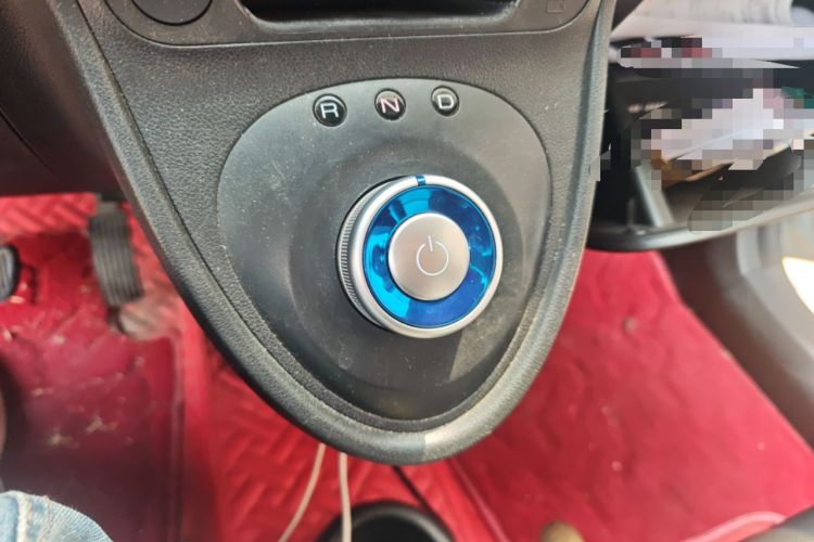 Used ORA Black Cat 2019 351 km Family Edition Gear Lever