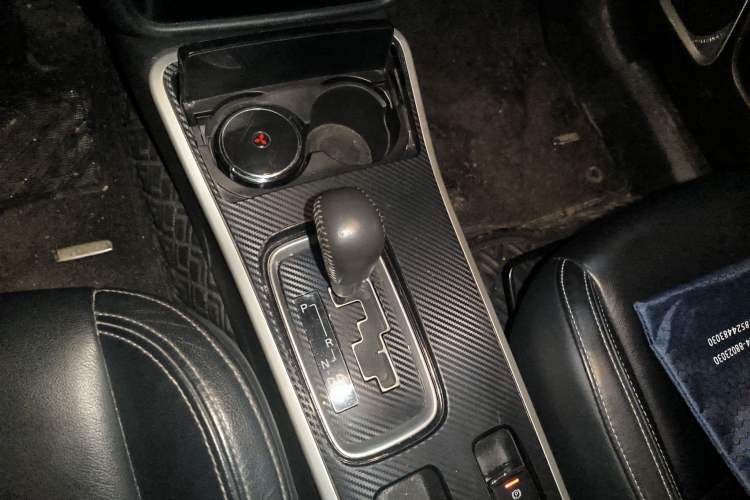 Used Mitsubishi Outlander 2020 2.0L Two-Wheel Drive Enjoyment Version 5 Seats
