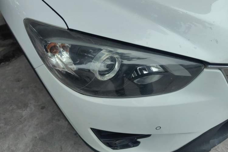 Used Mazda CX-5 2015 2.0L Automatic Two-Wheel Drive Urban Version Right Front Headlight