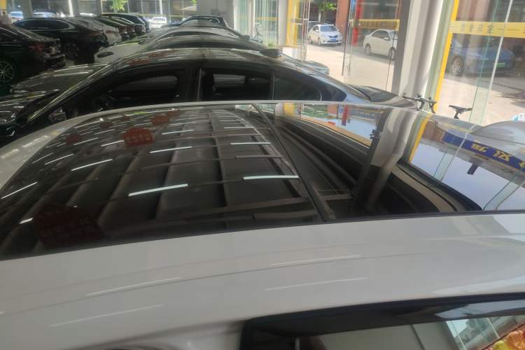 Used BMW 5 Series 2018 Restyled 530Li Leading Edition M Sport Package
