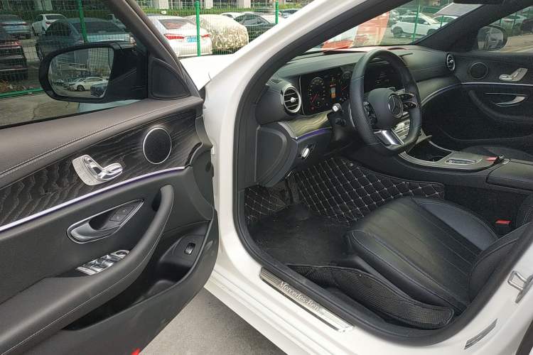 Used Mercedes-Benz E-Class 2021 Updated E 260 Fashion Sport Edition
