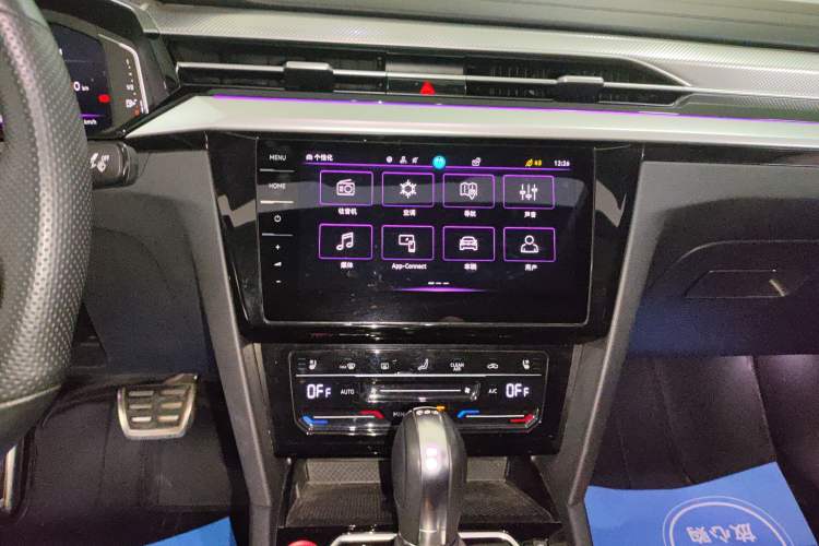 Used Volkswagen FAW-Volkswagen CC 2023 380TSI Striking Edition
