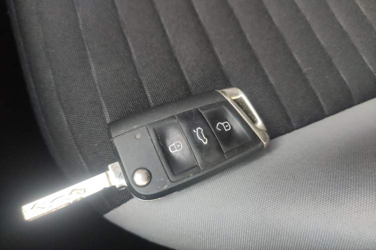 Used Volkswagen Bora 2024 200TSI DSG Comfort Edition Vehicle Key