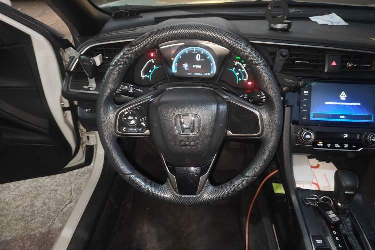 Used Honda Civic 2021 HATCHBACK 220TURBO CVT New Trendsetter