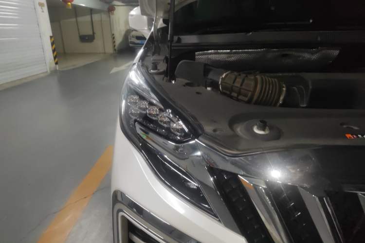 Used Buick GL8 2021 ES Landtrek 653T Comfort Edition