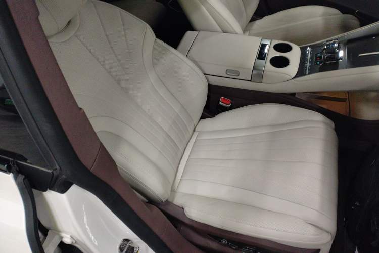 Used Denza Z9GT 2024 1100 Four-Wheel Drive Ultra Version Right Front Seat