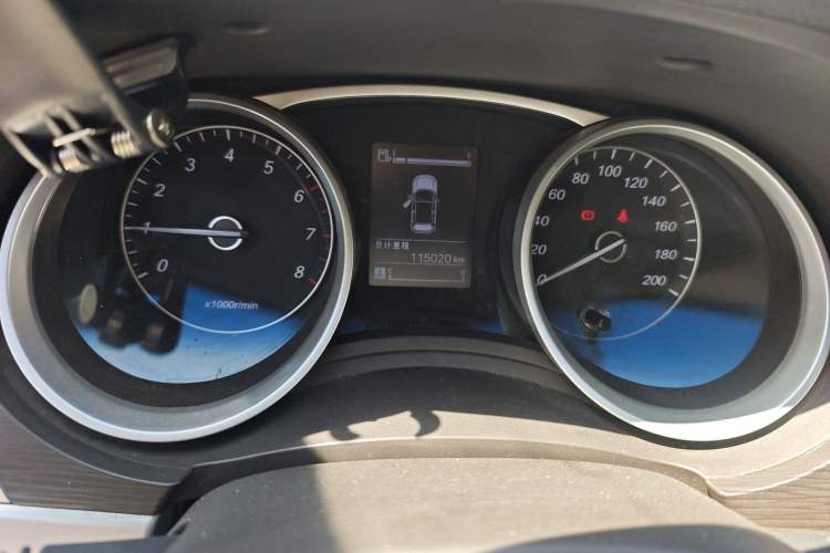 Used Baojun 730 2016 1.5L Manual Standard Version 7 Seats Instrument Cluster