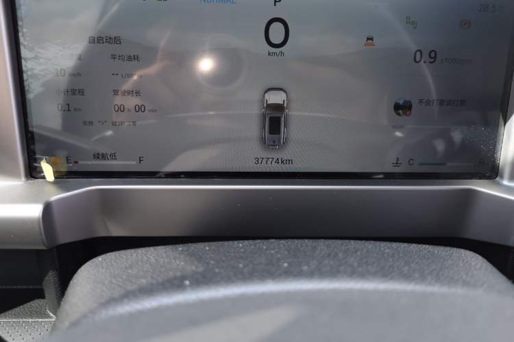 Used JETOUR Traveler 2023 2.0T All-Wheel Drive Conquer PRO Odometer Close Up