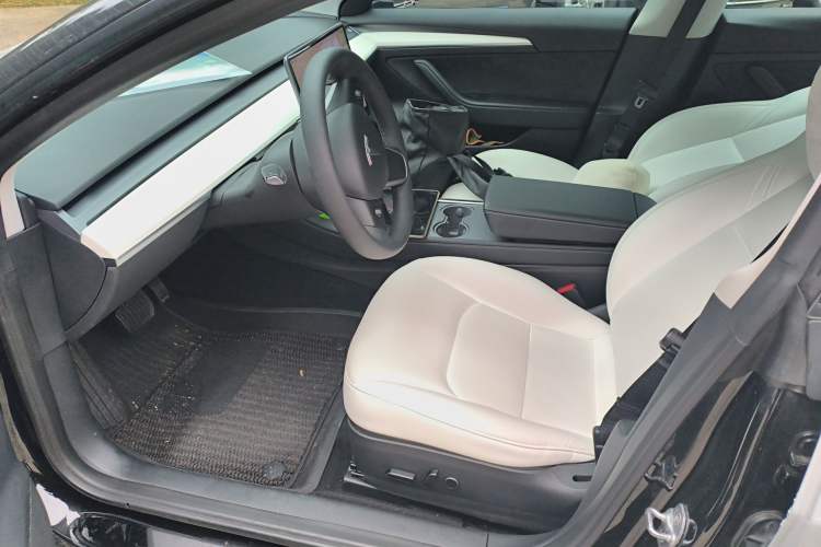 Used Tesla Model 3 2022 Rear-Wheel-Drive Version