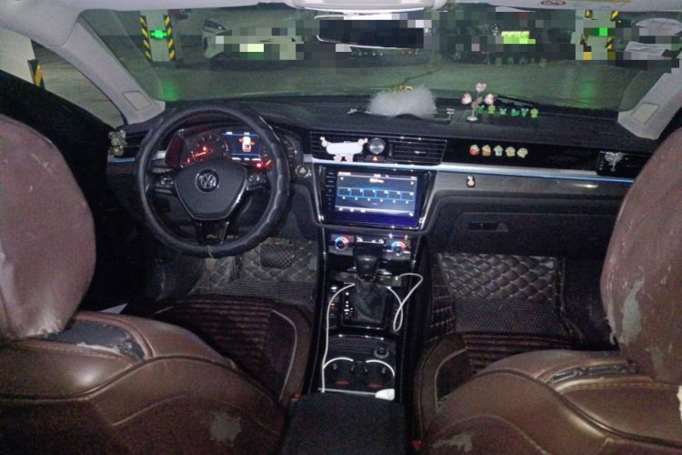 Used Volkswagen Phideon 2016 380TSI Two-Wheel-Drive Luxury Edition