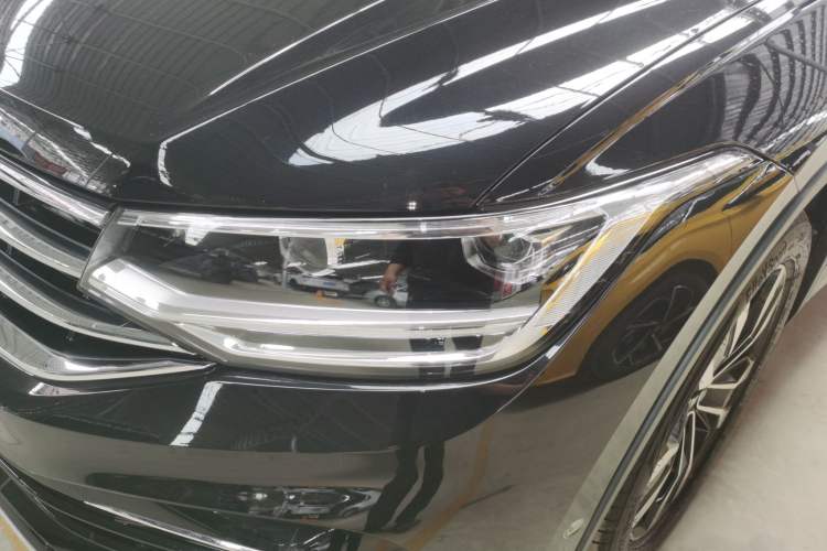 Used Volkswagen Tiguan L 2022 330TSI Automatic Two-Wheel Drive R-Line Enhanced Edition Left Front Headlight