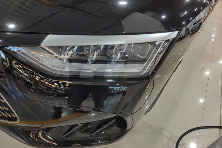 Used BYD Han 2023 DM-i Champion Edition 121KM Prestige Model
