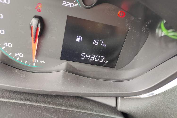 Used Chevrolet Trax 2018 330T Manual Transmission Two-Wheel Drive Comfort Version
