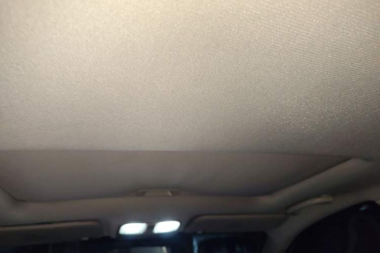 Used Changan Eado 2012 1.6L Manual Luxury Model China IV Standard
