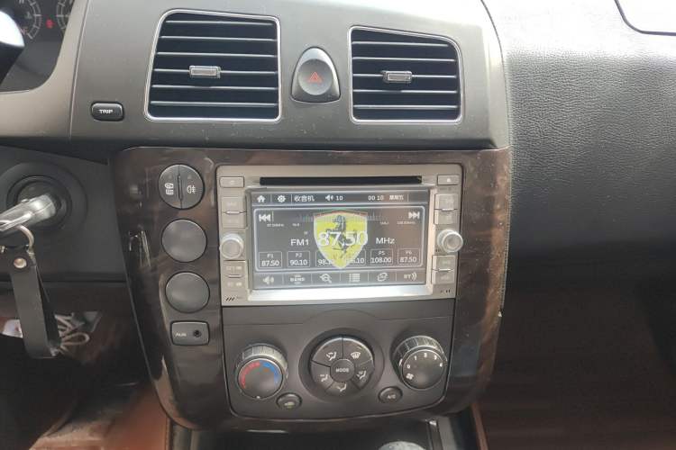 Used Roewe W5 2013 1.8T 2WD Automatic Xingyu Edition
