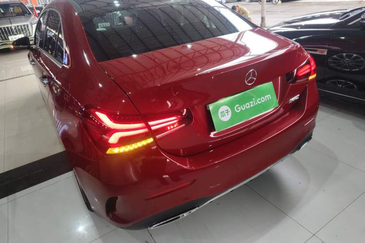 Used Mercedes-Benz A-Class 2021 A 200 L Sport Sedan Fashion Model
