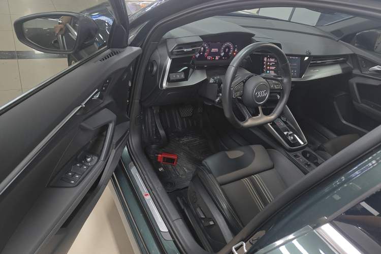 Used Audi A3 2021 Sportback 35 TFSI Fashionable Sports Model Driver Seat