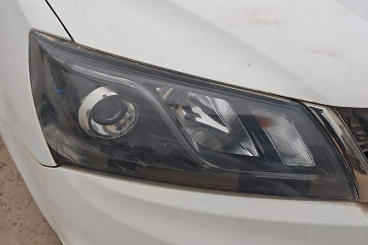 Used Geely Auto Emgrand 2016 Sedan 1.5L Manual Luxury Model