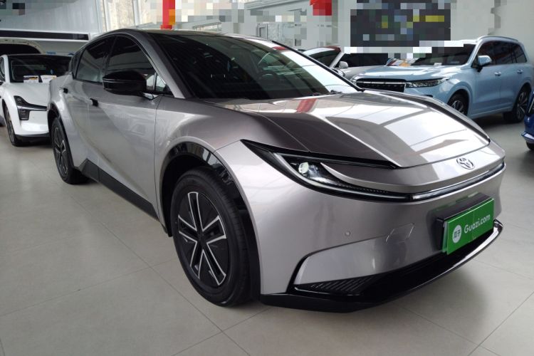 Used Toyota bZ5 2025 Model 550 JOY