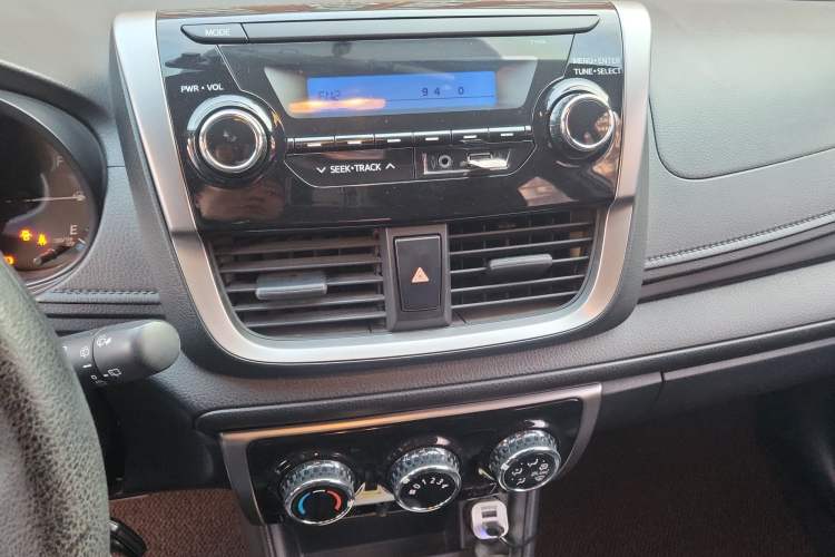 Used Toyota YARiS L Zhi Xuan 2016 Revised 1.5E CVT Charming Edition