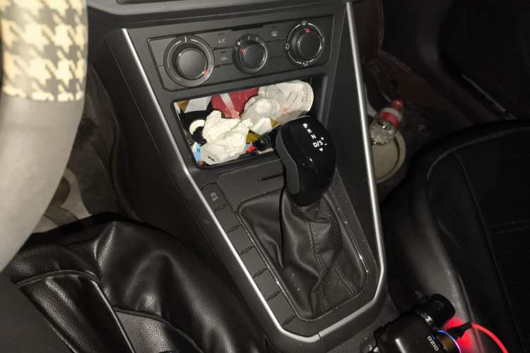 Used Volkswagen Polo 2019 Plus 1.5L Automatic Panoramic Enjoyment Edition Gear Lever