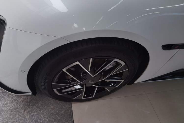 Used Avatr 06 2025 Ultra Pure Electric Edition