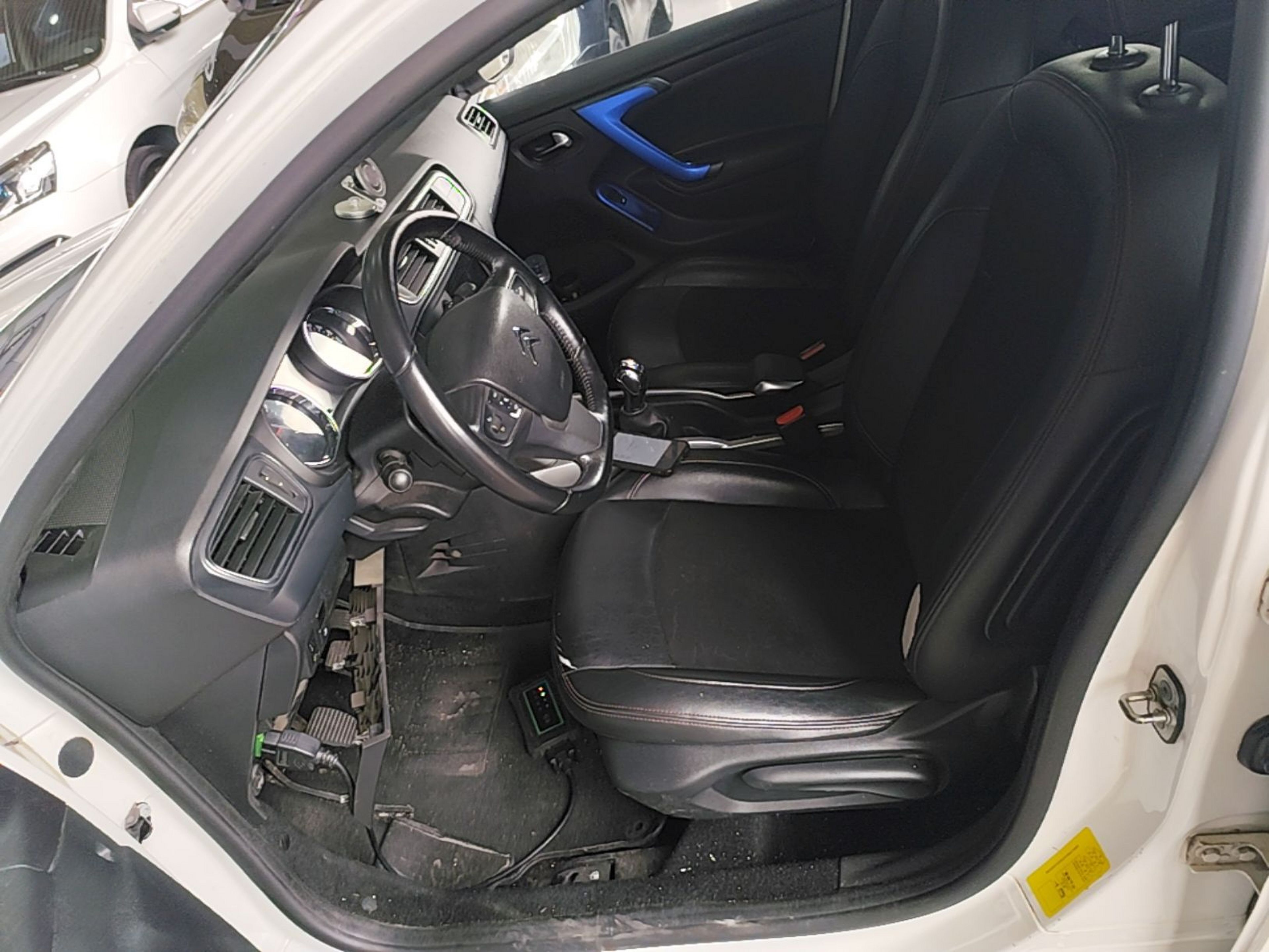 Interior delantero
