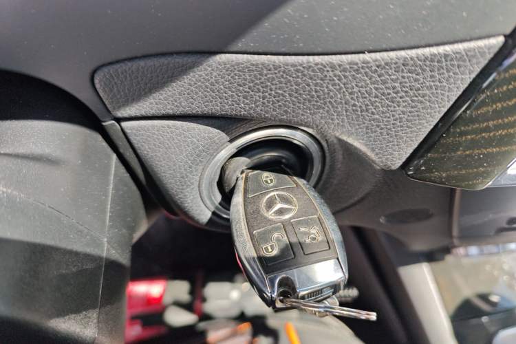 Used Mercedes-Benz C-Class 2013 C 260 CGI Fashion Model Vehicle Key