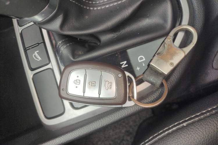 Used Hyundai ix25 2015 1.6L Automatic Two-Wheel Drive Smart GLS Trim