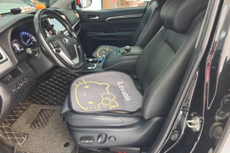 Used Toyota Highlander 2018 2.0T Four-Wheel Drive Prestige Version 7 Seats China VI Standard