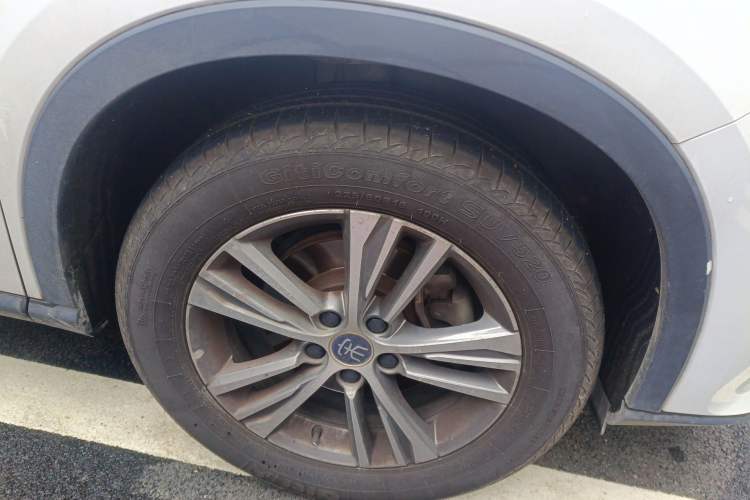Used BYD Song Pro 2019 1.5T Automatic Elite Edition Right Front Wheel Hub