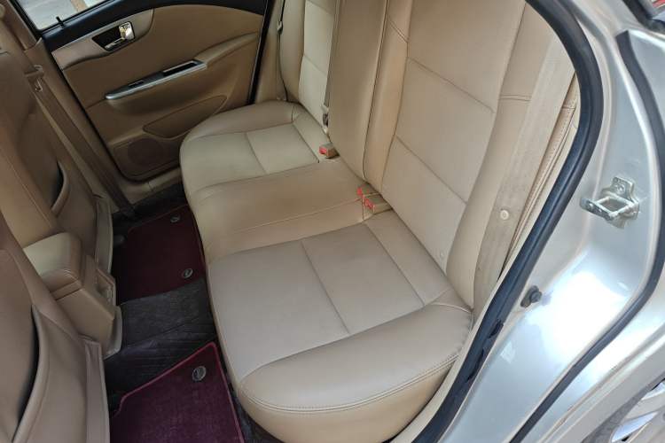 Used Buick Excelle 2013 1.5L Automatic Classic Model