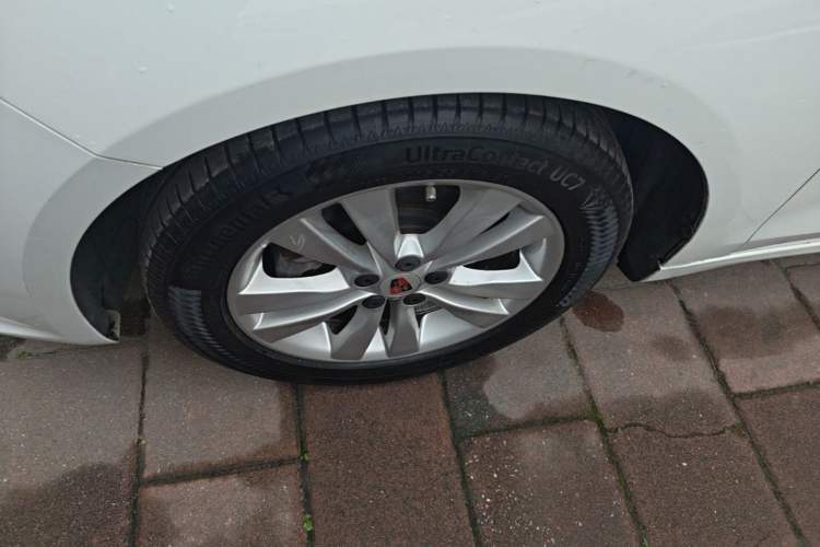 Used Roewe 360 2015 1.5L Automatic Luxury Edition

