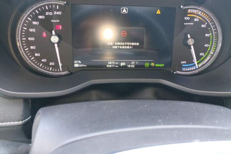 Used Roewe Ei5 2018 Internet Luxury Edition Odometer Close Up