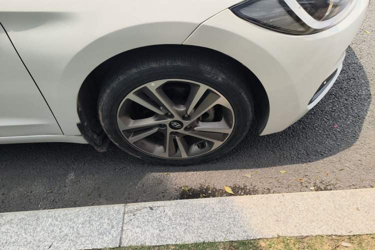 Used Hyundai Elantra (6th Generation / Lingdong) 2016 1.6L Automatic ZhiXuan – Elite Version
