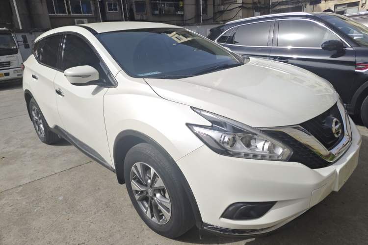 Used Nissan Murano 2017 2.5L XE Two-Wheel Drive Elite Edition
