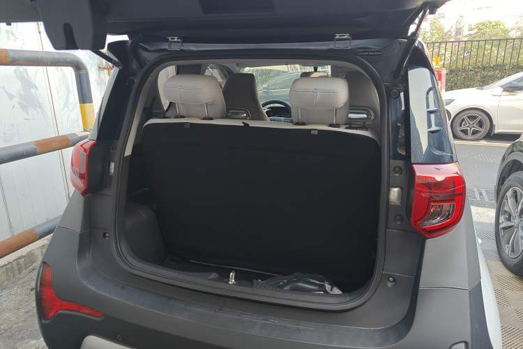 Used Chery Little Ant 2021 200 000-Yuan Ant Fan Edition Talent Version Lithium Iron Phosphate 301 km
