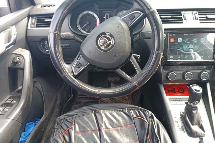 Used Skoda Octavia 2018 TSI230 DSG Luxury Edition